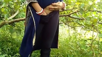 Public Outdoor Xxx With Stepmother-In-Law In India