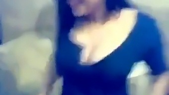 Leaked Video Of Mms Scandal At Comsats University Hostel Room