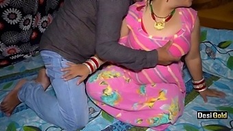 Desi Randi'S Steamy Encounter With Taxi Driver In Homemade Video